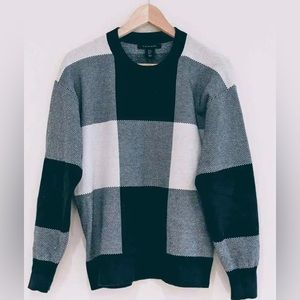 Tahari green white plaid sweater crop
